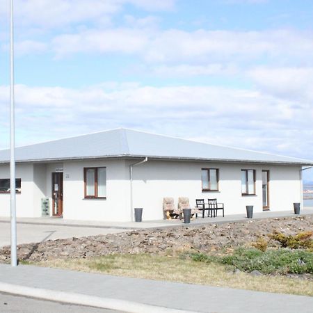 Ace Guesthouse Keflavík Exteriör bild